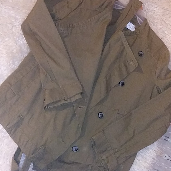 Jacket - Picture 2 of 4